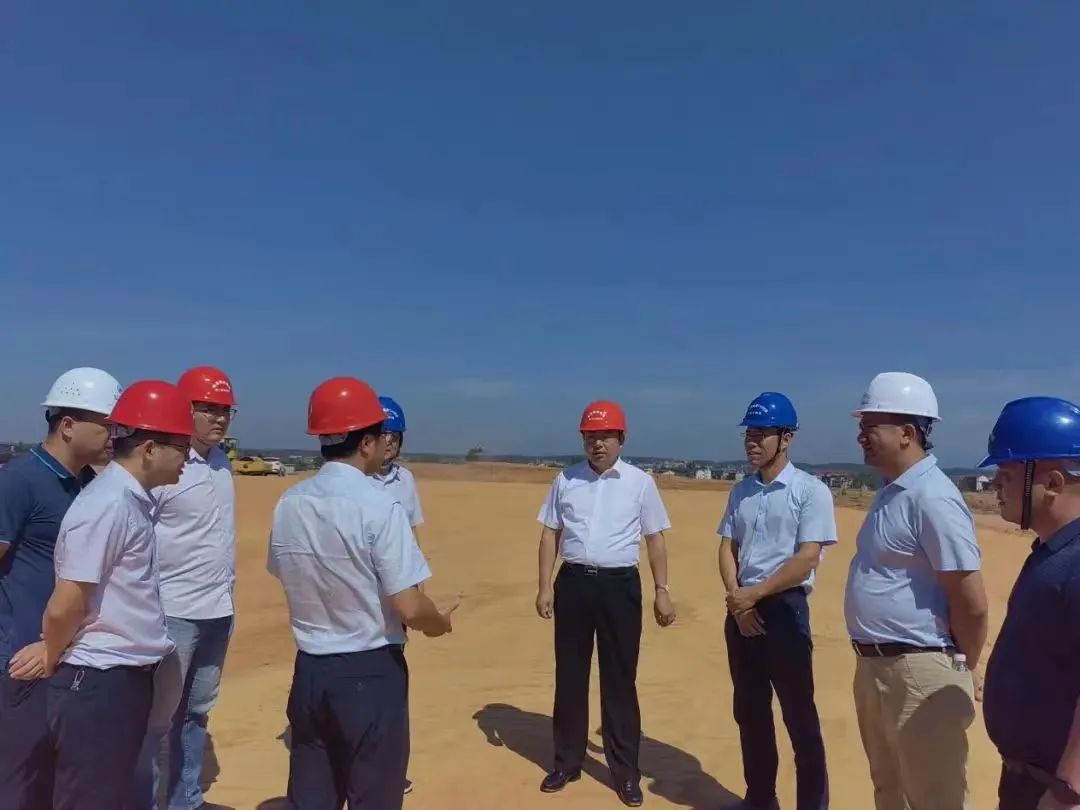 罗辉调研西二环高速项目TJ3标施工便道_w66国际app