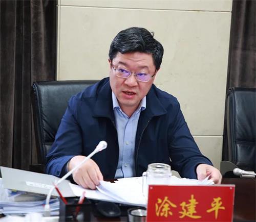 彰显省会继续，，，我们城投人这么干！